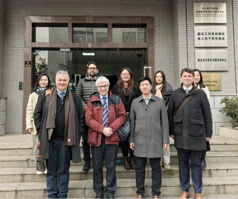 1741230705708007475.png 1741230705708007475.png