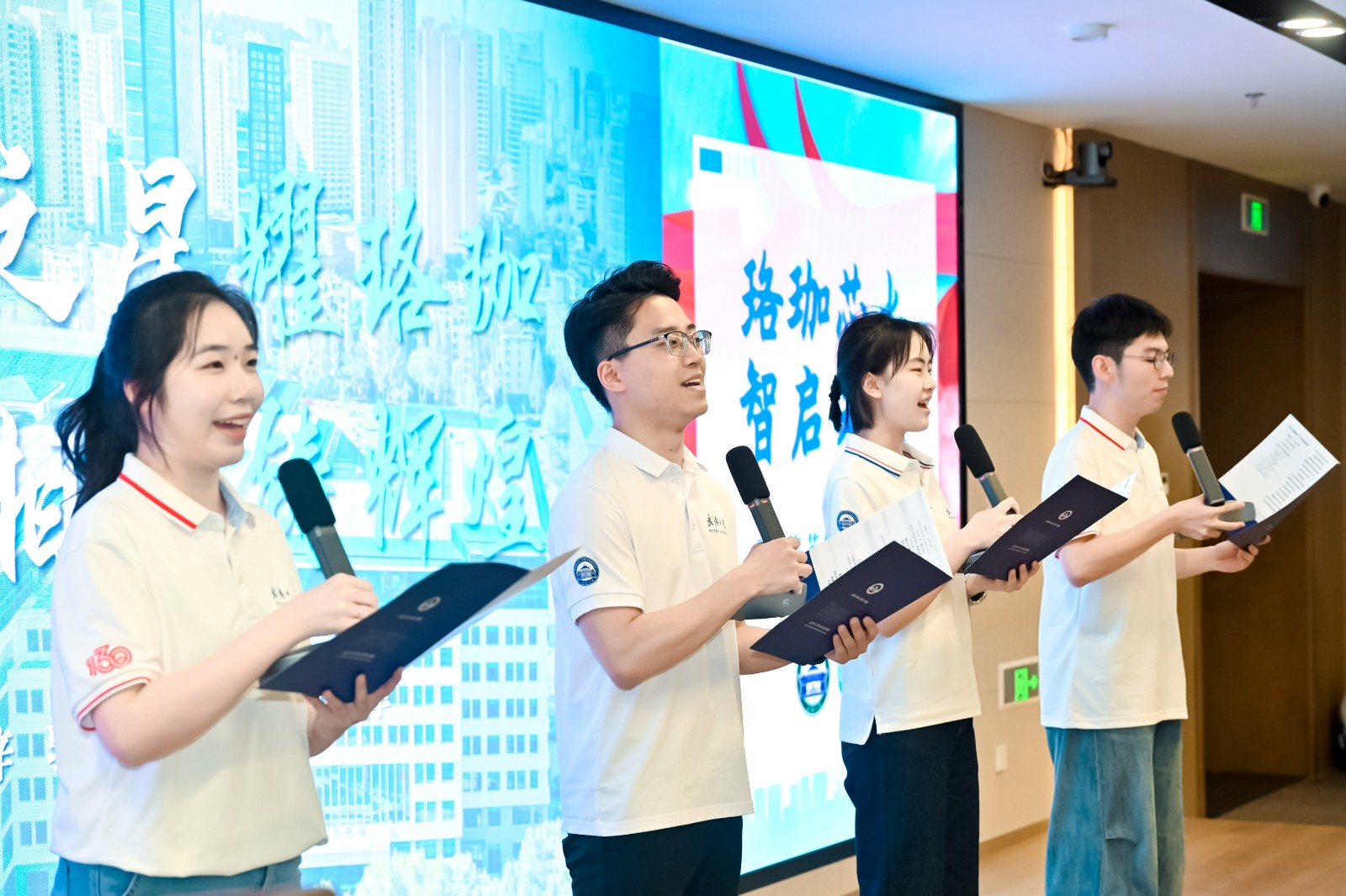 1745994053791048035.jpg 1745994053791048035.jpg