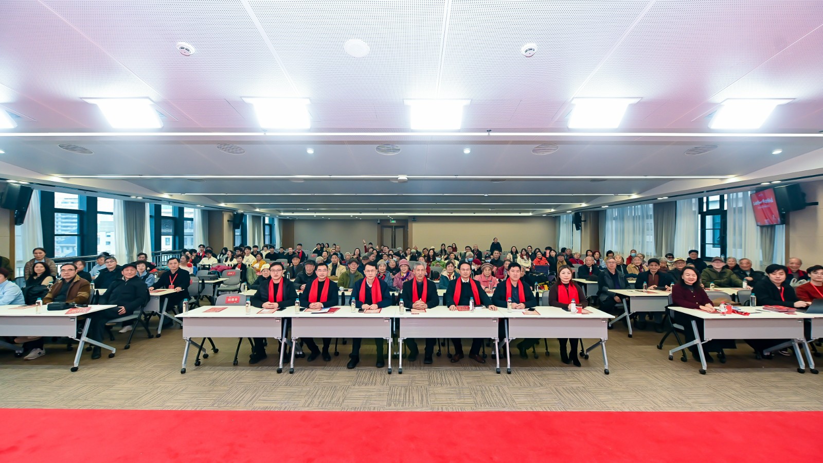 1767177055986063936.jpg 1767177055986063936.jpg