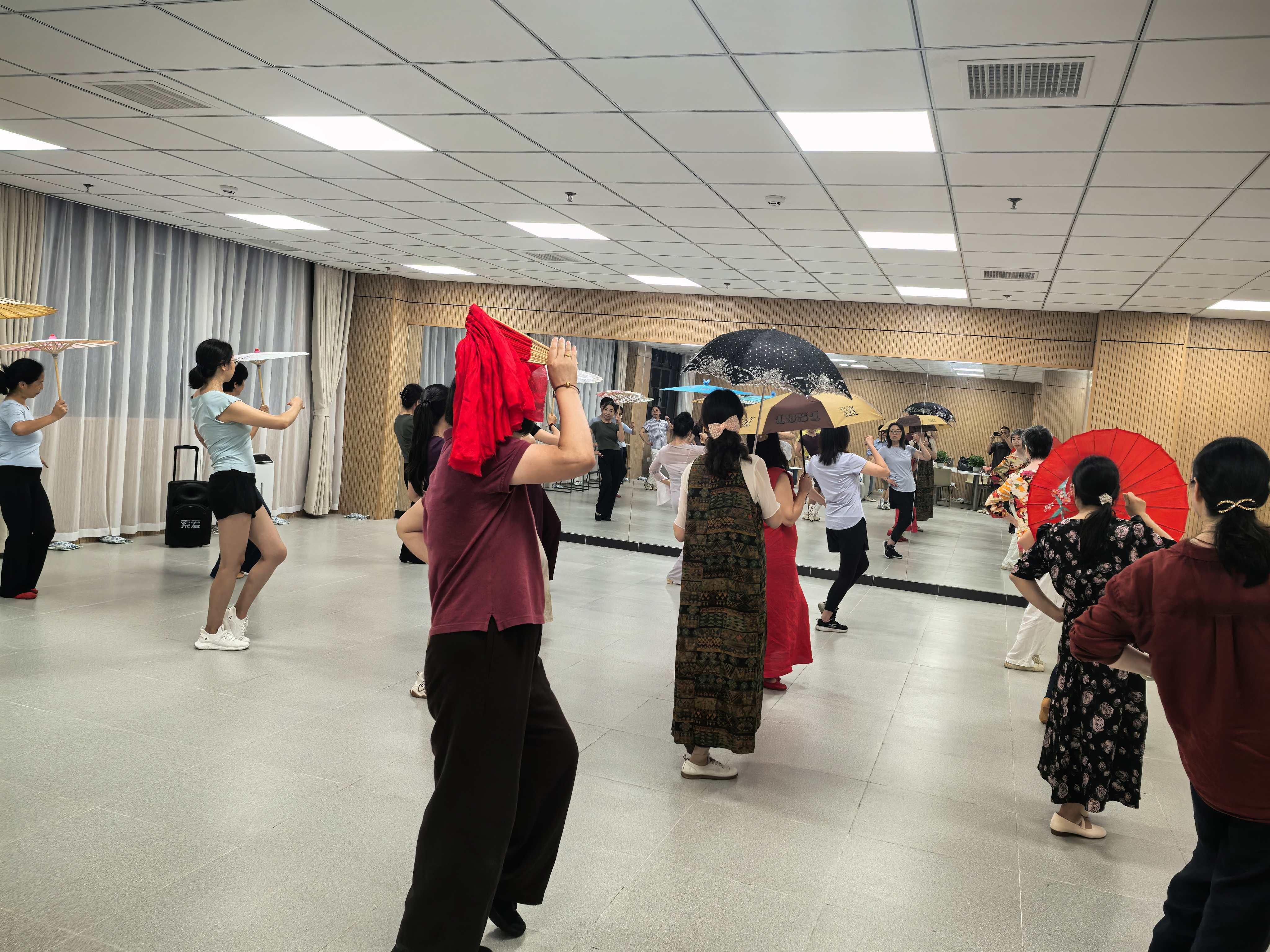 1760146210949094077.jpg 1760146210949094077.jpg