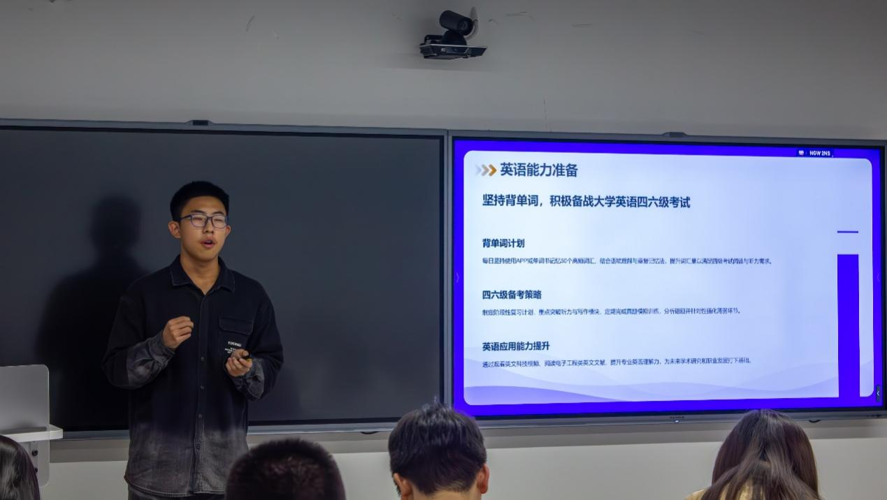 1763603514518076274.png 1763603514518076274.png