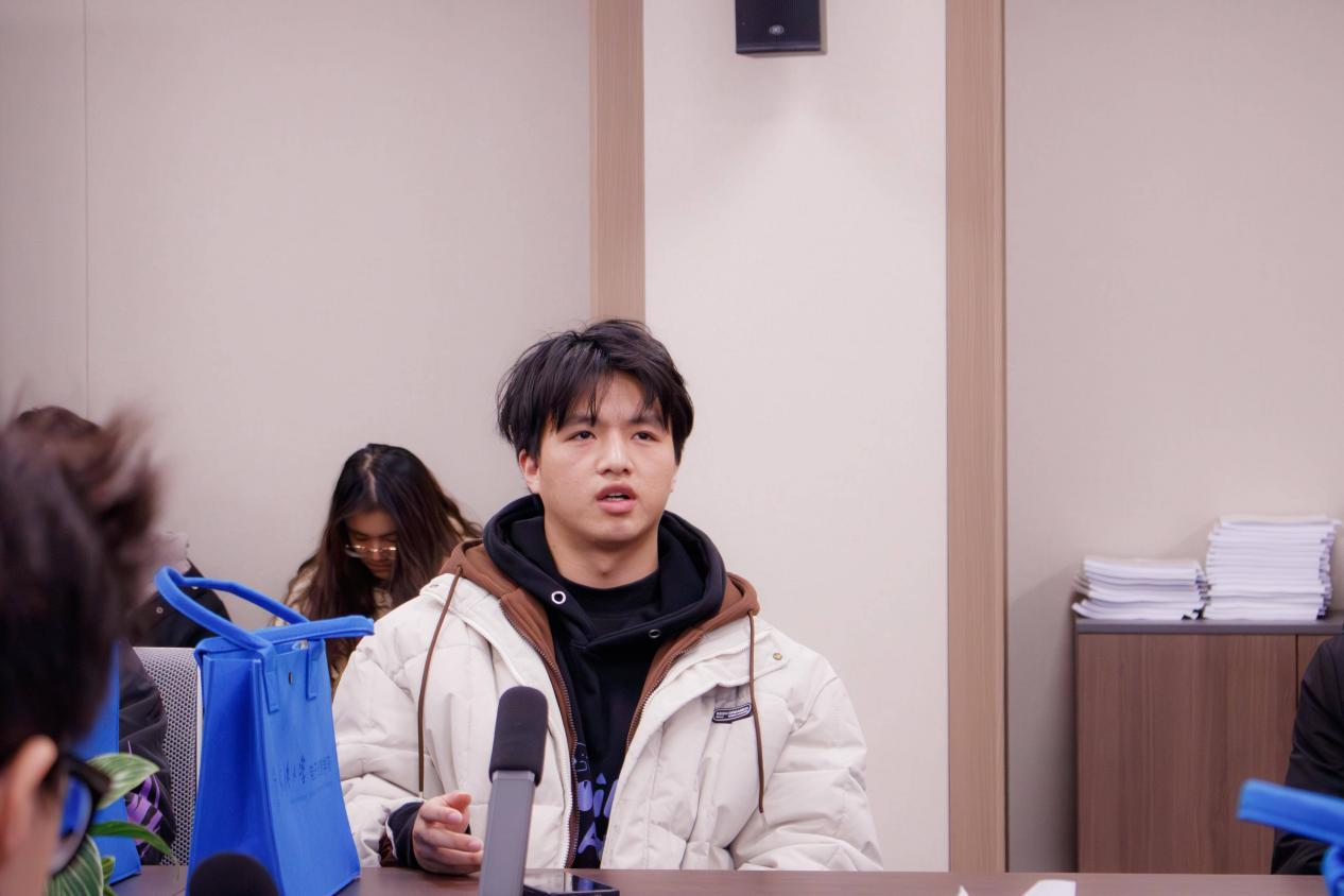 1765282292638070197.png 1765282292638070197.png